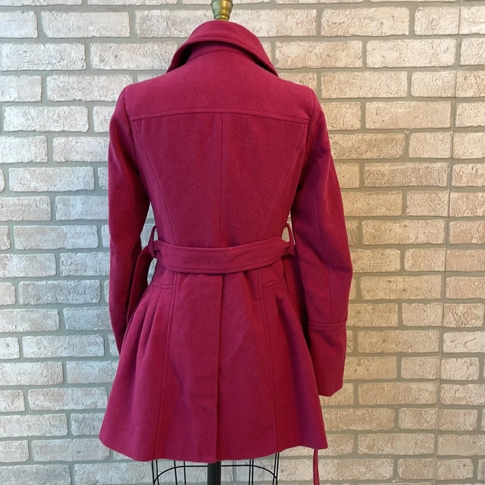 Pink coat! - Picture 6 of 9